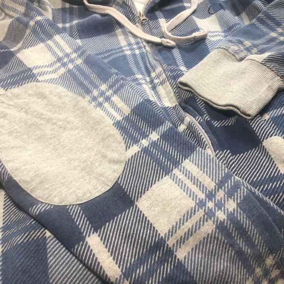 OP full Zip plaid hoodie listing as men’s but looks unisex Large - Picture 4 of 11